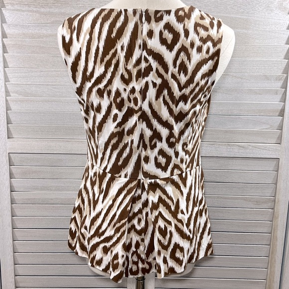 C WONDER Animal Print Sleeveless Peplum Top-Small - Picture 2 of 3